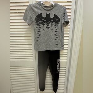 Boys Batman, size 6 pajamas